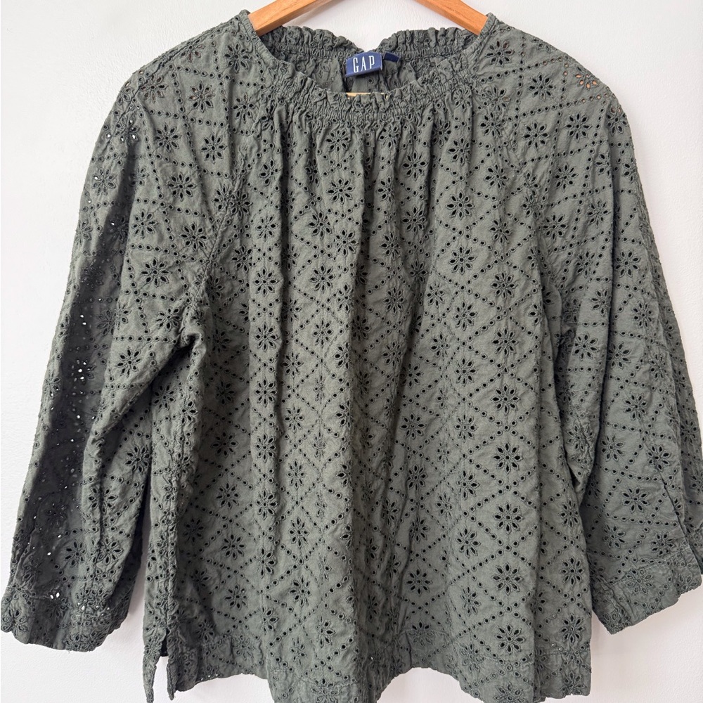 GAP Women's Olive Eyelet Blouse